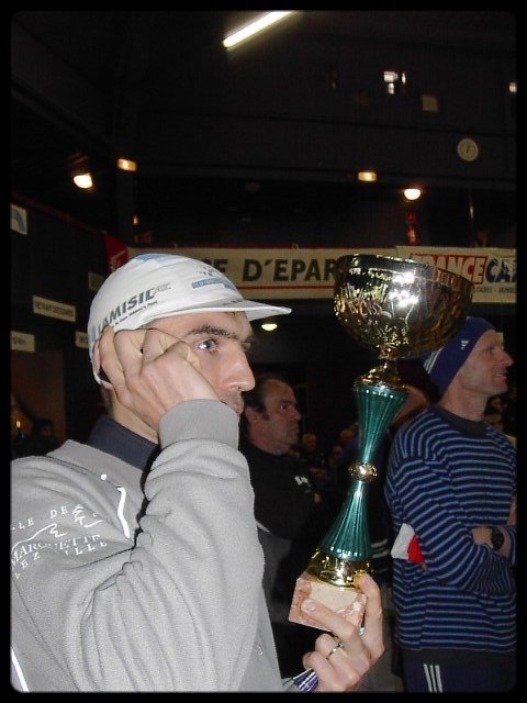 David Vanhoutte tourdi, est parti sans sa coupe !