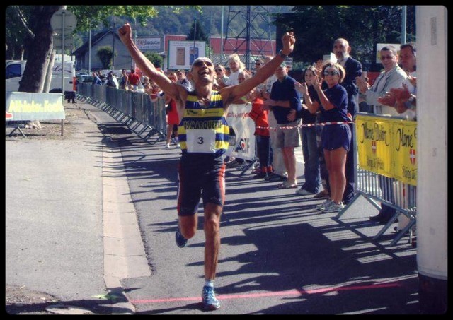 Didier Idziak vainqueur du marathon de Chambry 2003